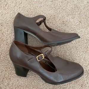 VTG Anthro Inspired Heels